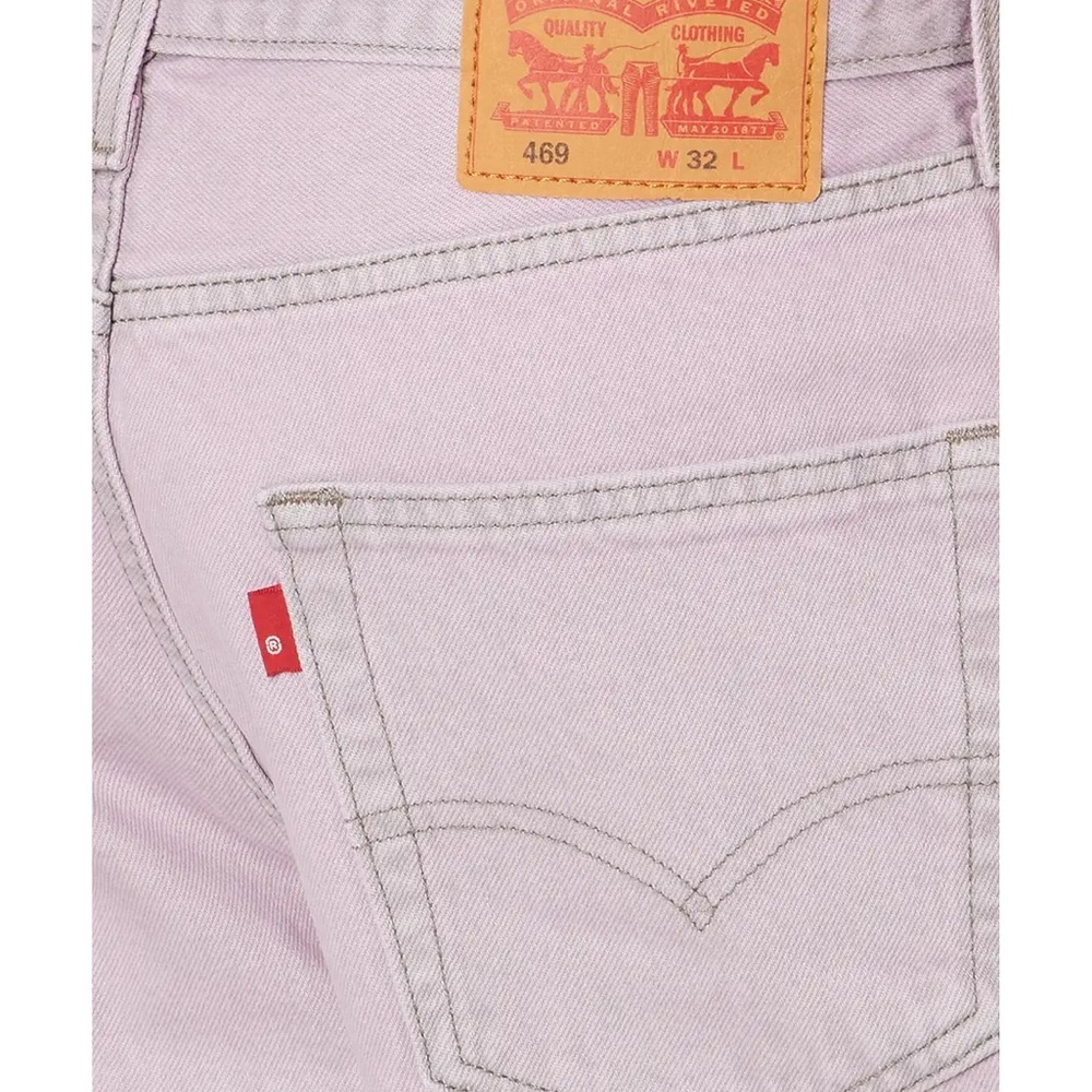 Levi’s 469 Loose Shorts Men W36 Lavender 12” Inseam Cotton MSRP $49.50 NWT - Picture 3 of 5